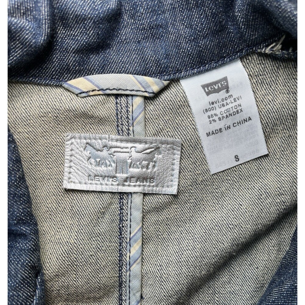 Womens Levi's Jeans Silver Label Denim Jacket With Silver Floral Buttons Sz S - Picture 3 of 11